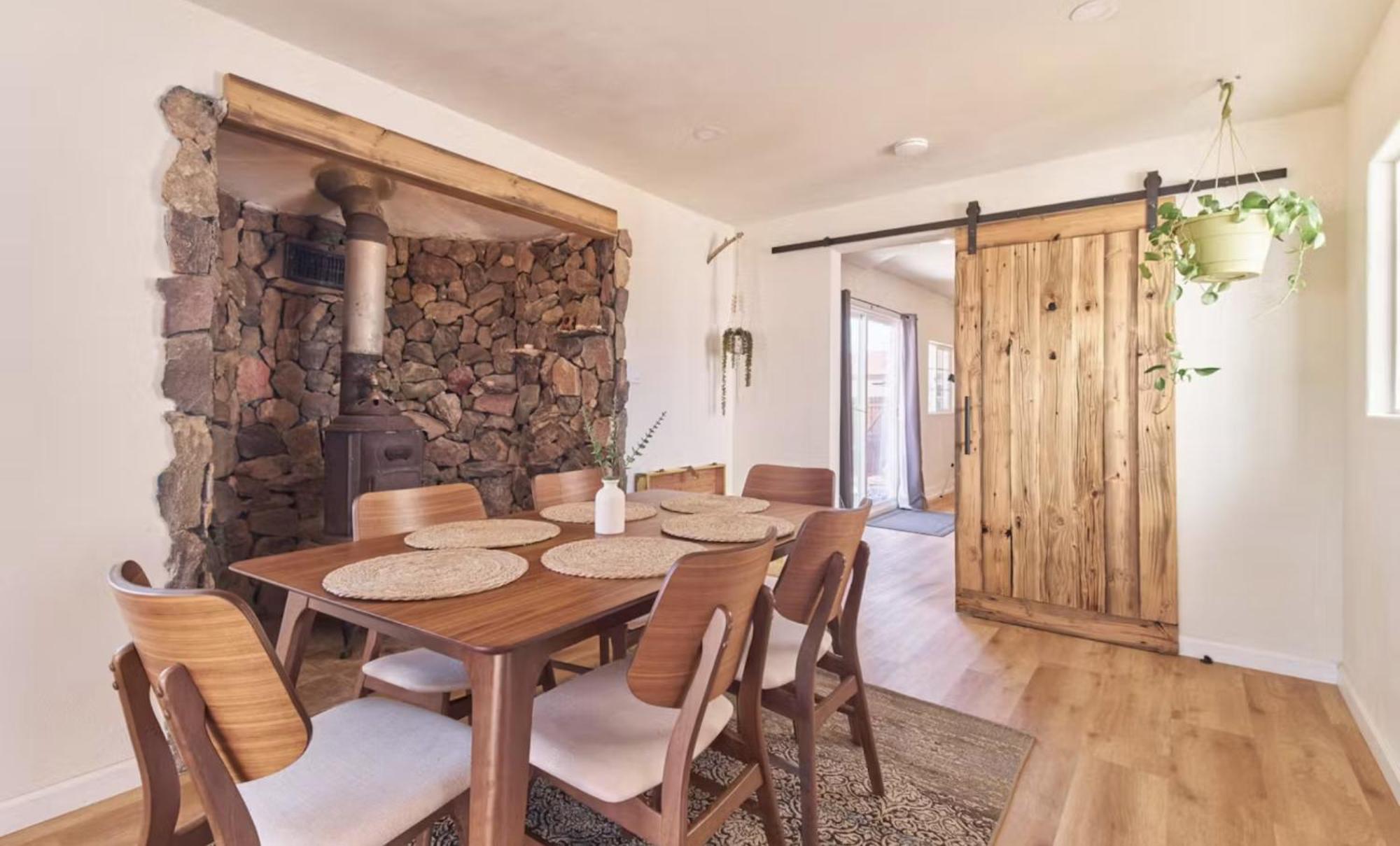Twin Palms Desert Getaway - Jacuzzi, Fire Pit, Meditation Room & More Joshua Tree Buitenkant foto