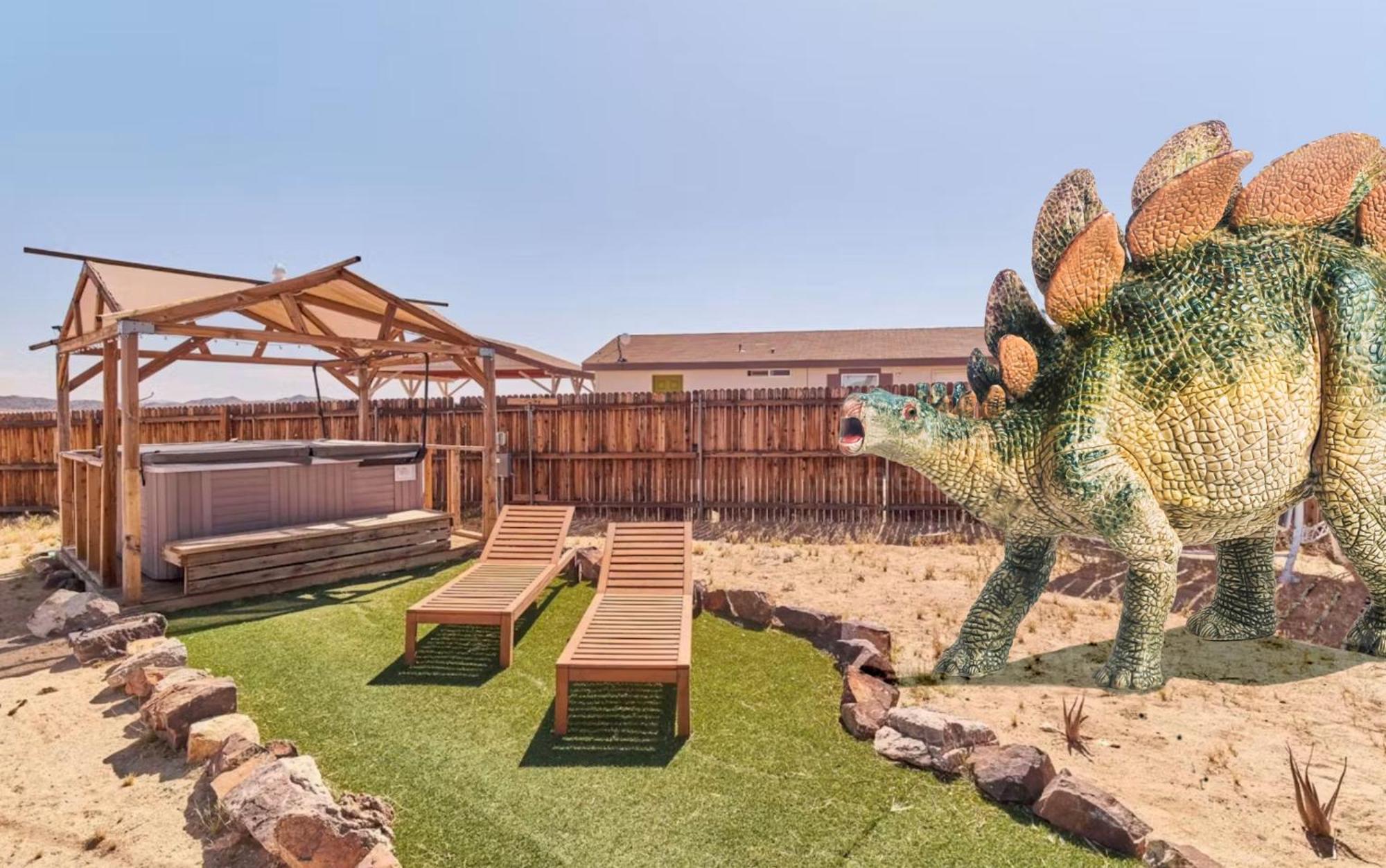 Twin Palms Desert Getaway - Jacuzzi, Fire Pit, Meditation Room & More Joshua Tree Buitenkant foto